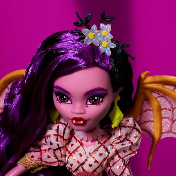 Monster High 設計師系列 Corazon Marikit 娃娃 - Image 4