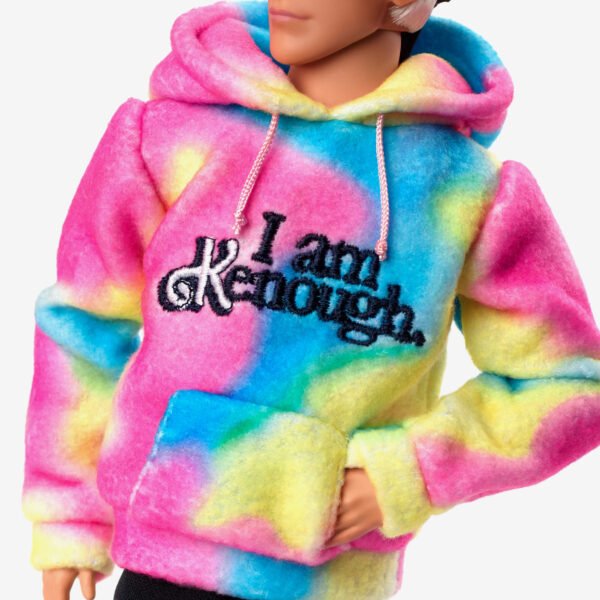 Ken 公仔穿著「I Am Kenough」連帽衫 – 芭比電影版 - Image 13