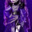 Monster High 午夜伸展台 Spectra Vondergeist 娃娃