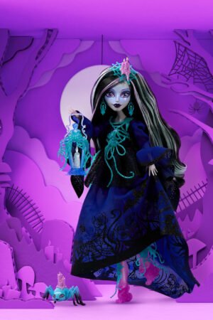 Monster High 設計師系列 Lenore Loomington 娃娃